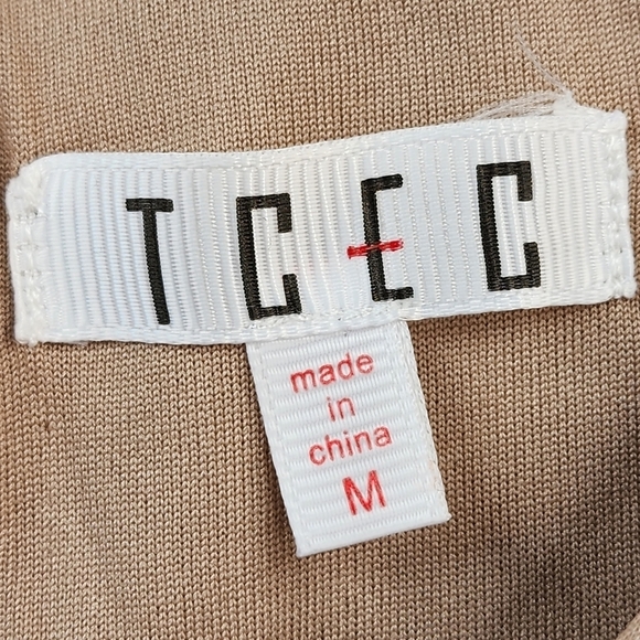 TCEC Women's Taupe Floral Jacquard Bubble Hem Mini Dress - Picture 4 of 6